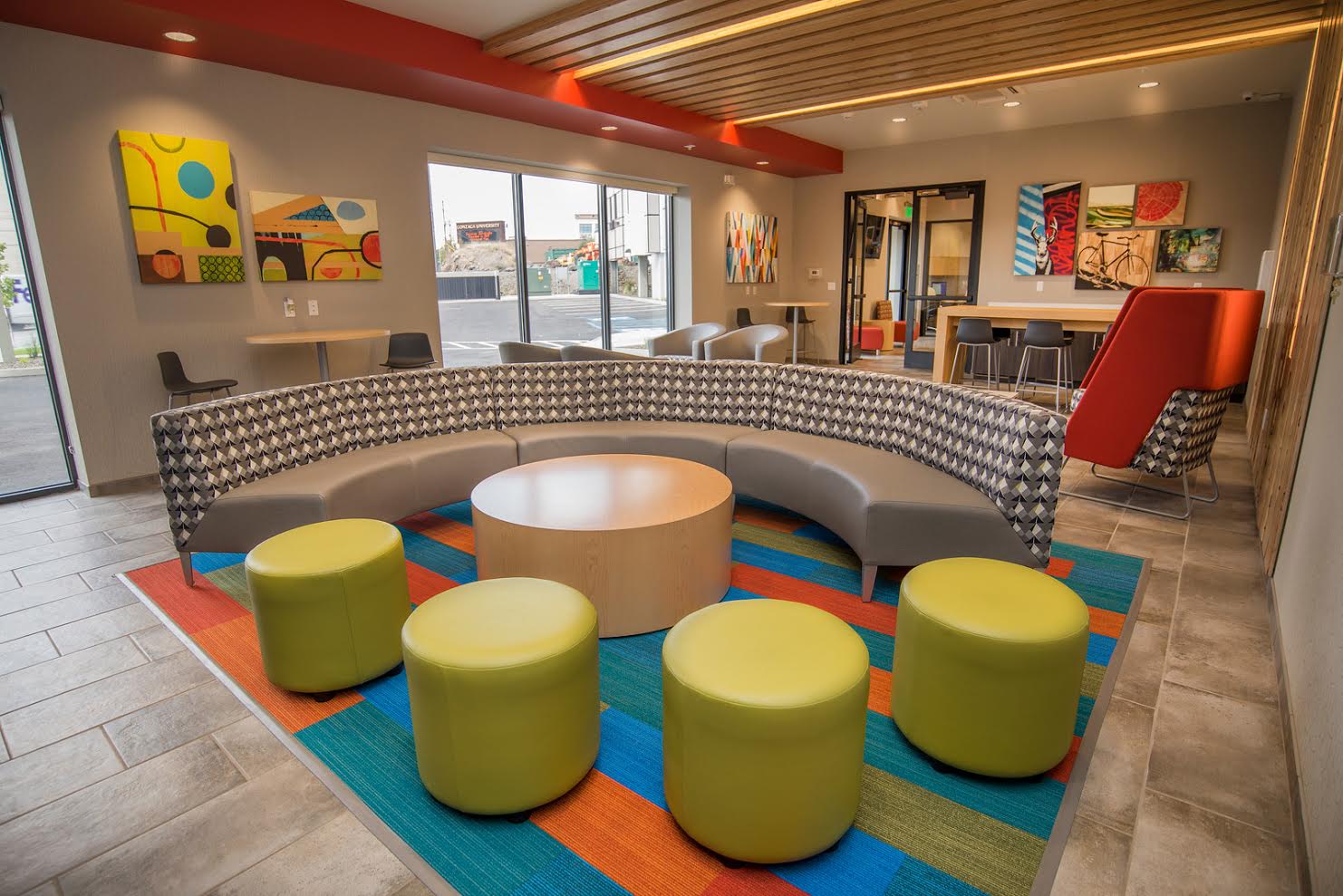 Resident Reviews Of 940 North